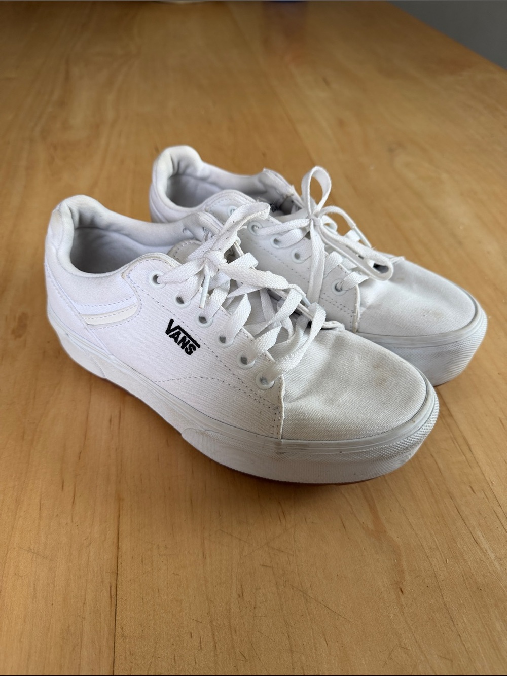 Vans White Canvas Low-Top Platform Lace-Up Sneakers